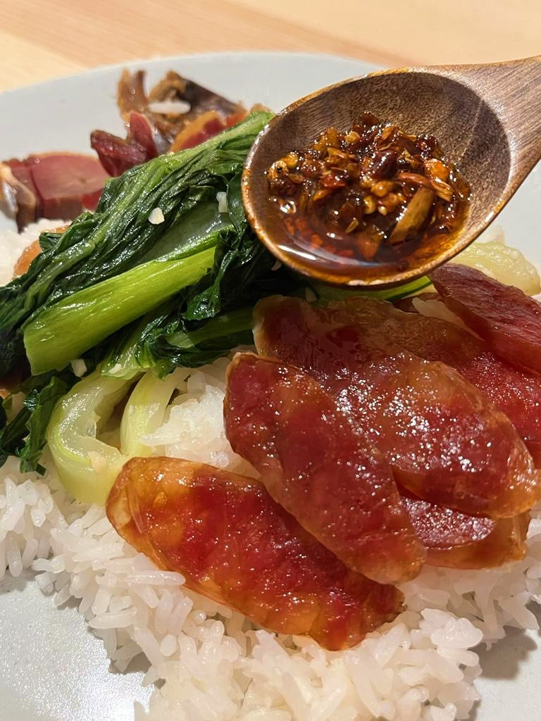 Garlic Crunch Chilli Oil 蒜蓉脆脆 辣椒油 (180g)